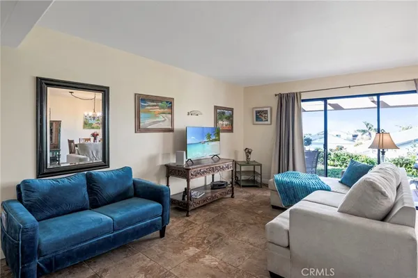 $990,000 | 505 Avenida Adobe, San Clemente, CA 92672
