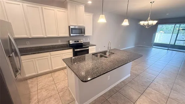 $2,150 | 10567 Heron Hideaway Loop, Land O Lakes, FL 34638