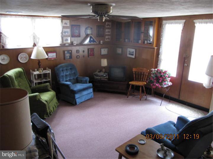 12 Mercer Hill Road Ambler, PA 19002 - Photo 13 of 25 Family Room
