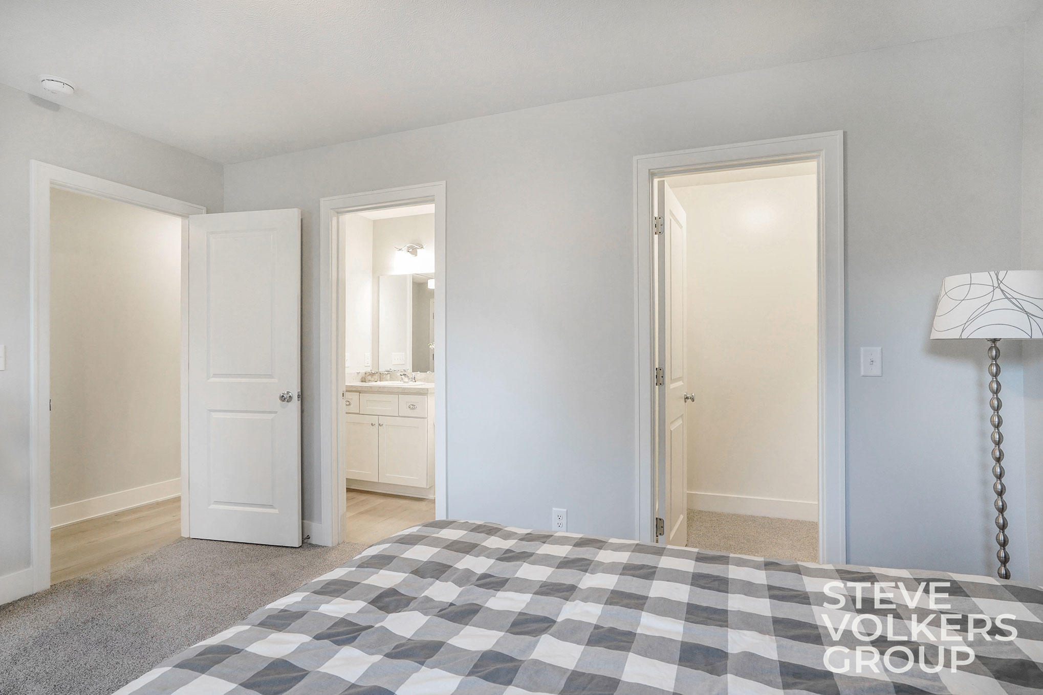 2515 Inverness Road Southeast Grand Rapids, MI 49546 - Photo 4 of 37 A7300090