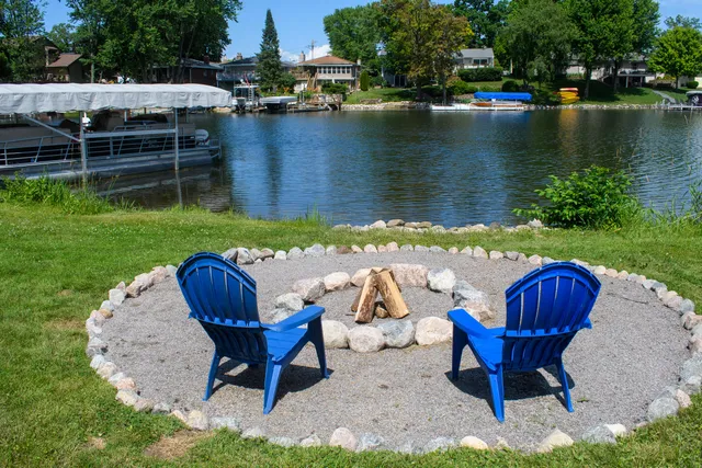 $1,175,000 | W188S7598 Oak Grove Drive, Muskego, WI 53150