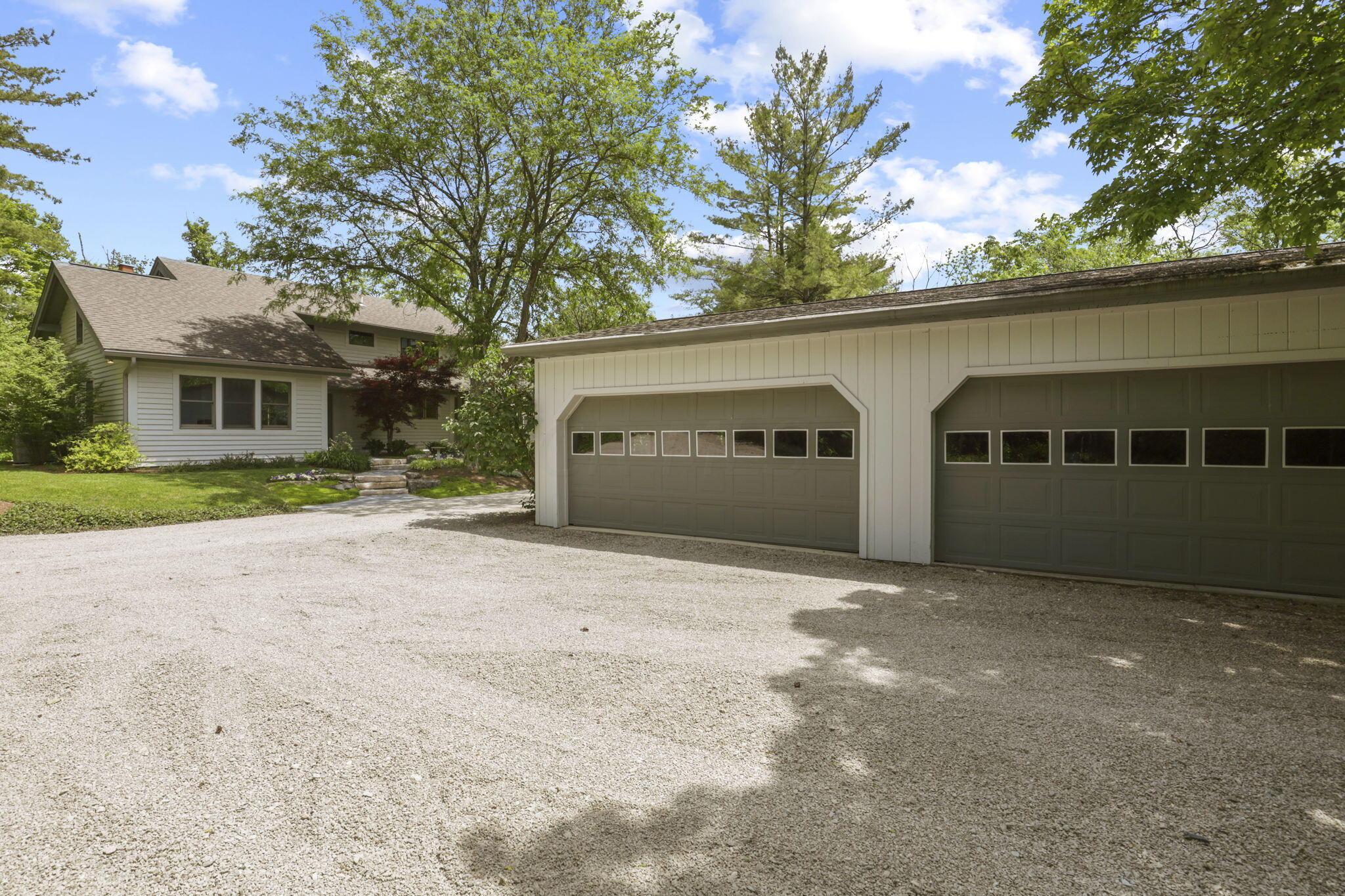 6761 Cook Road Powell, OH 43065 - Photo 9 of 69 104-web-or-mls-IMG_1884