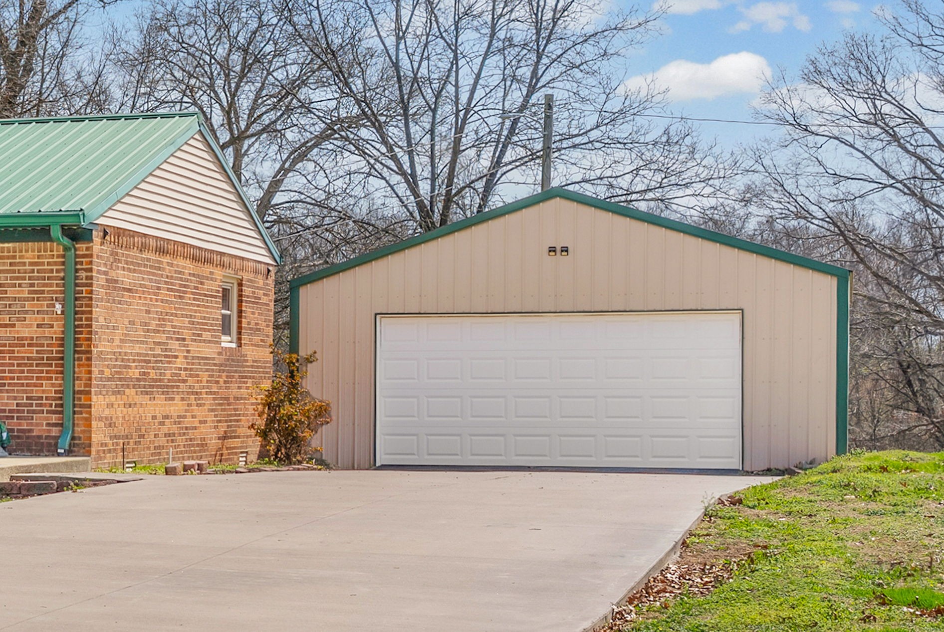 1115 South Tanyard Road Cadiz, KY 42211 - Photo 24 of 32