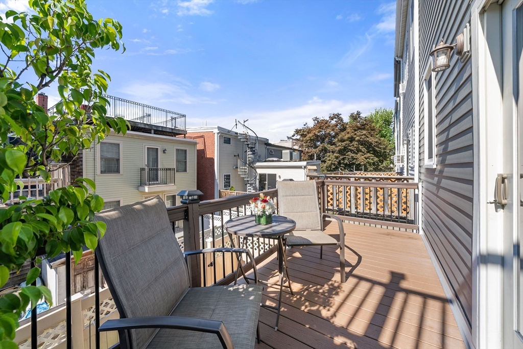 11 Wall Street Boston, MA 02129 - Photo 10 of 33 a view of a balcony with chairs