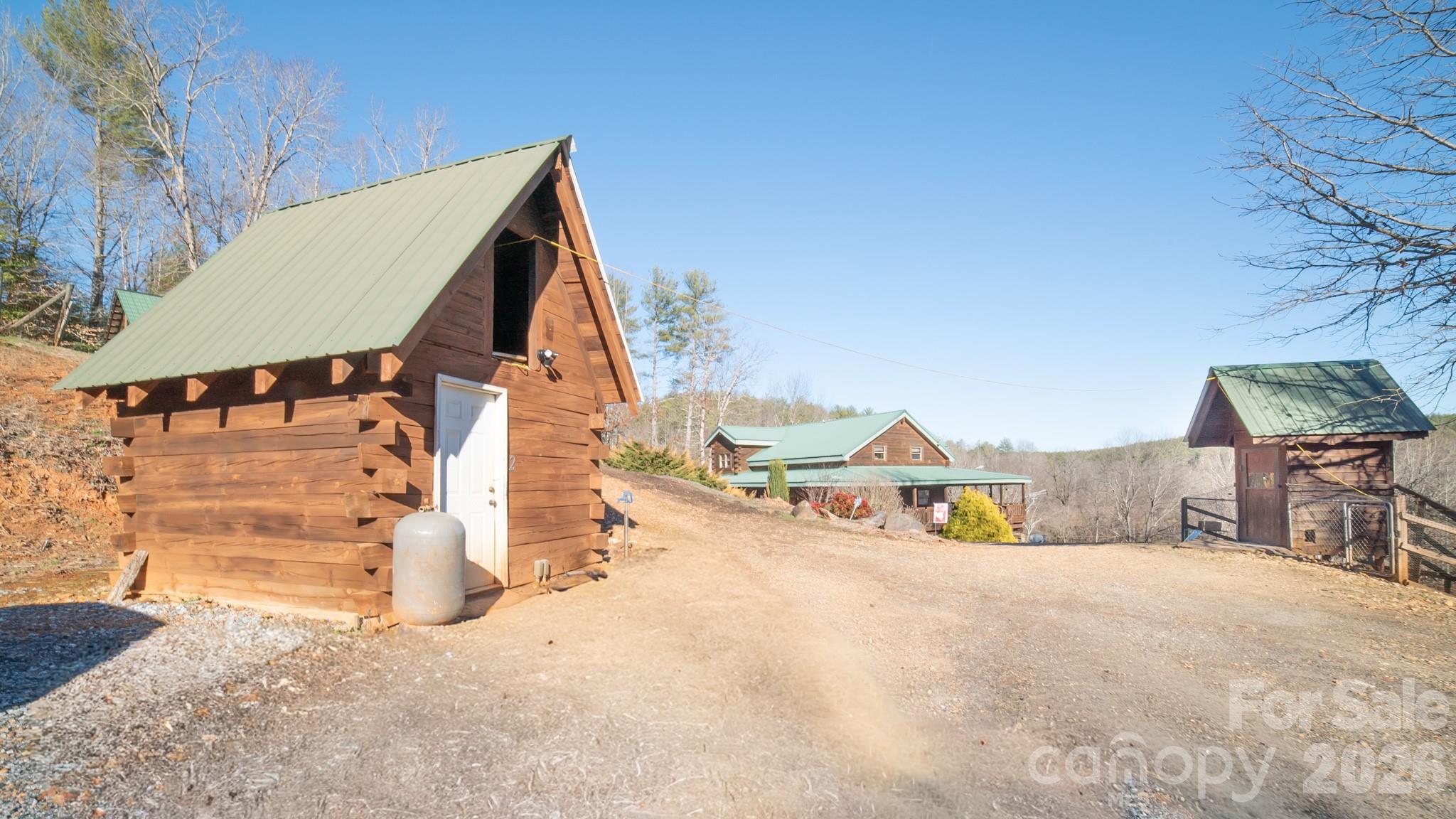 4021 Johns River Road Morganton, NC 28655 - Photo 15 of 35