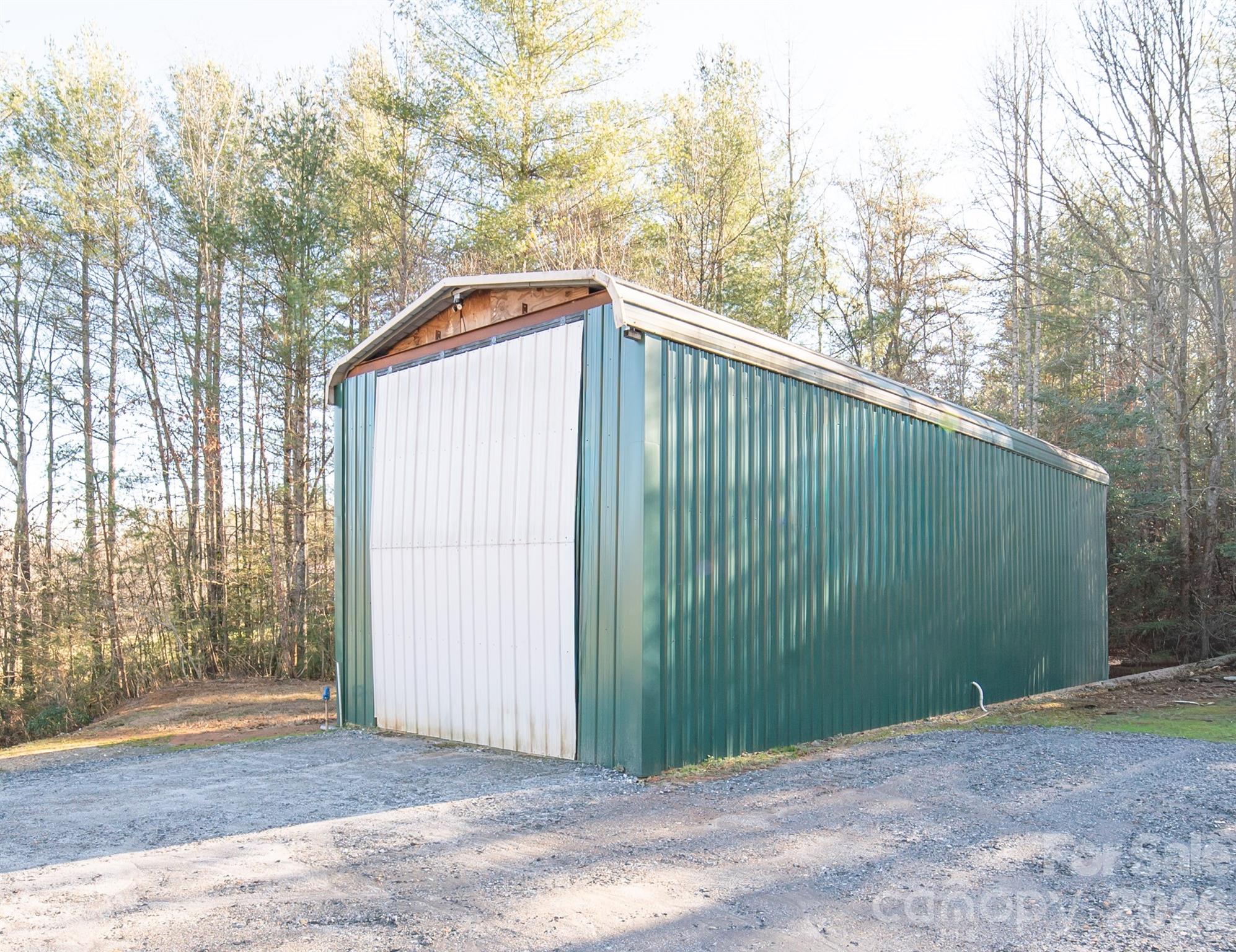 4021 Johns River Road Morganton, NC 28655 - Photo 16 of 35