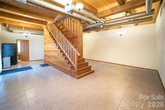 $950,000 | 4021 Johns River Road, Morganton, NC 28655