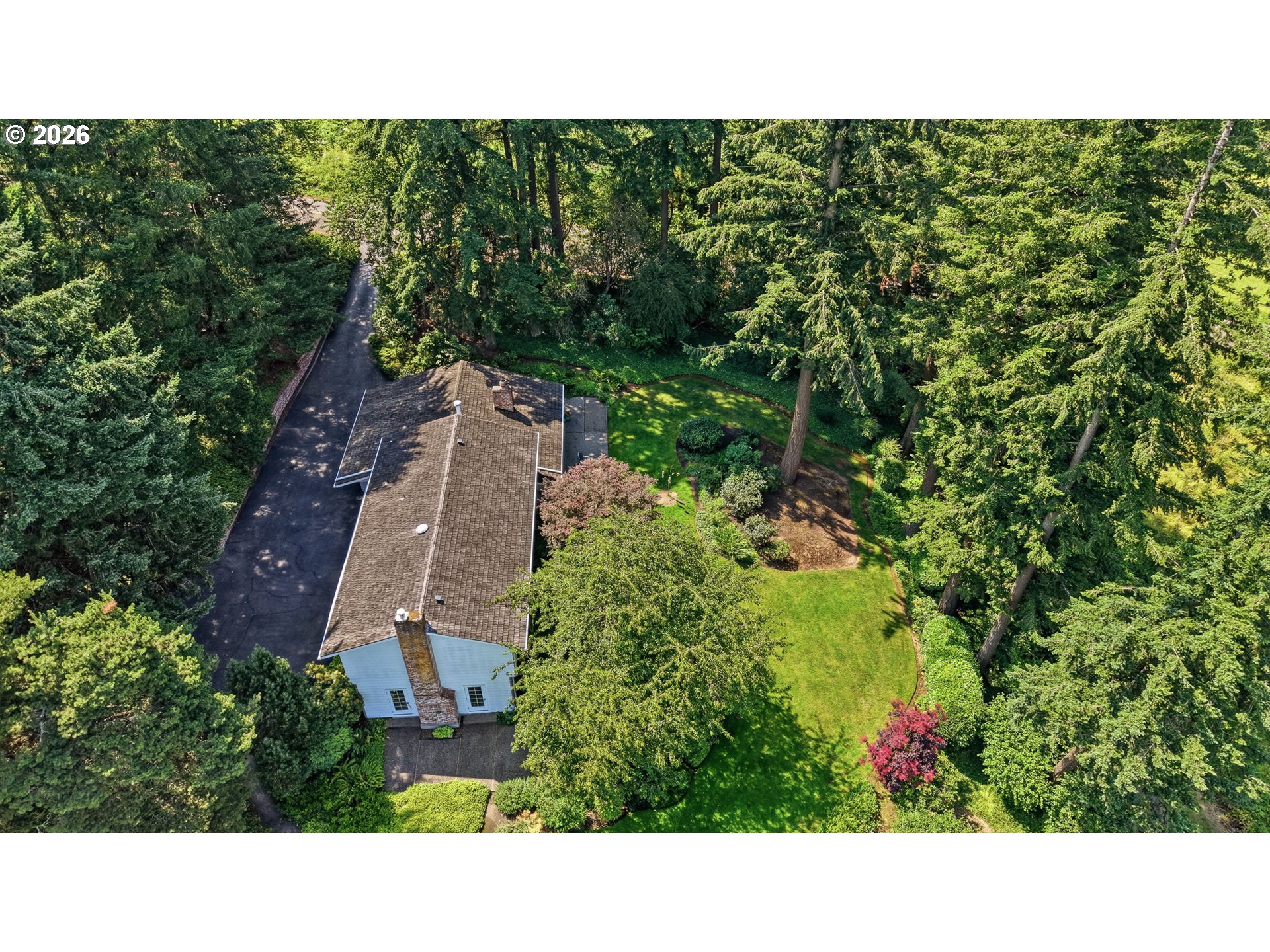 645 Bergis Road Lake Oswego, OR 97034 - Photo 6 of 48 Gallery Image 6