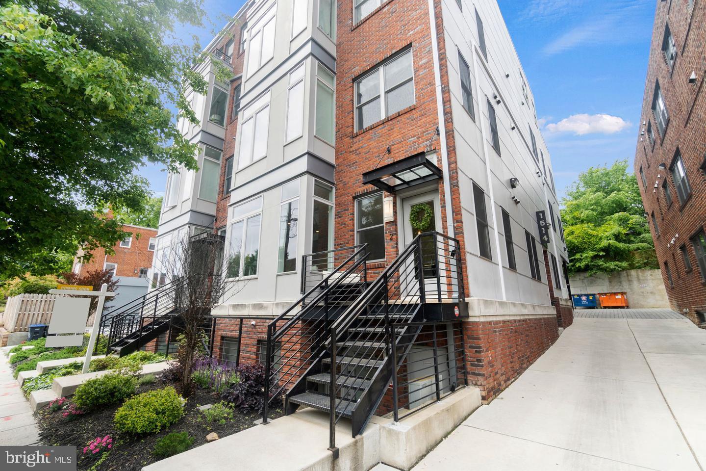 1514 K Street Southeast, Unit 2 Washington, DC 20003 - Photo 18 of 21