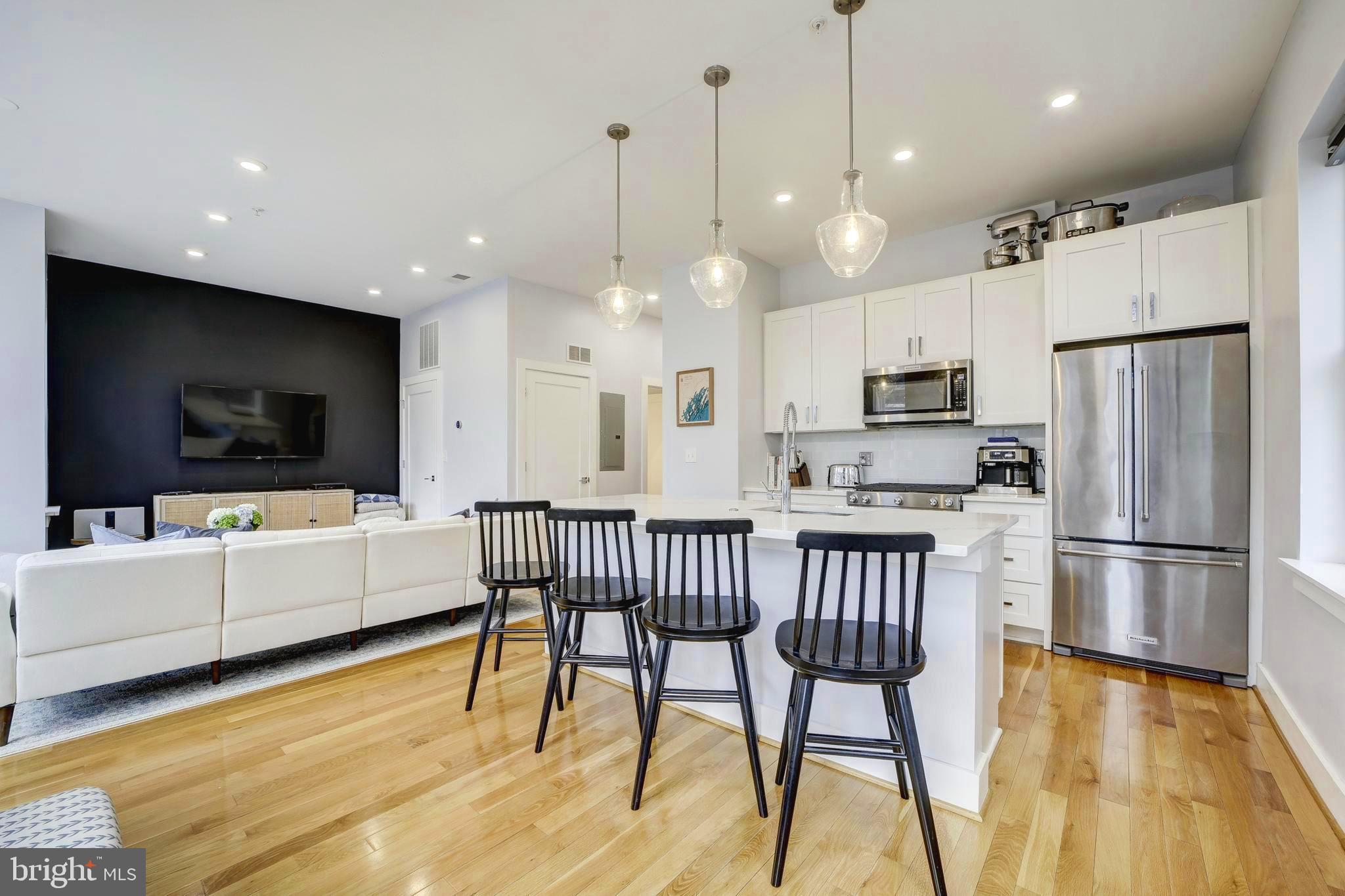 1514 K Street Southeast, Unit 2 Washington, DC 20003 - Photo 8 of 21