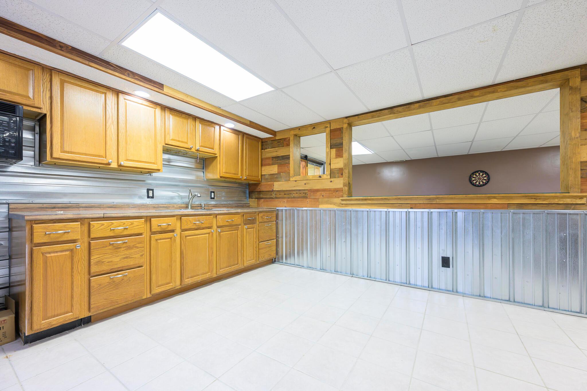 23481 Fairmount Road Waynesfield, OH 45896 - Photo 43 of 76 23481 Fairmount Road (42)
