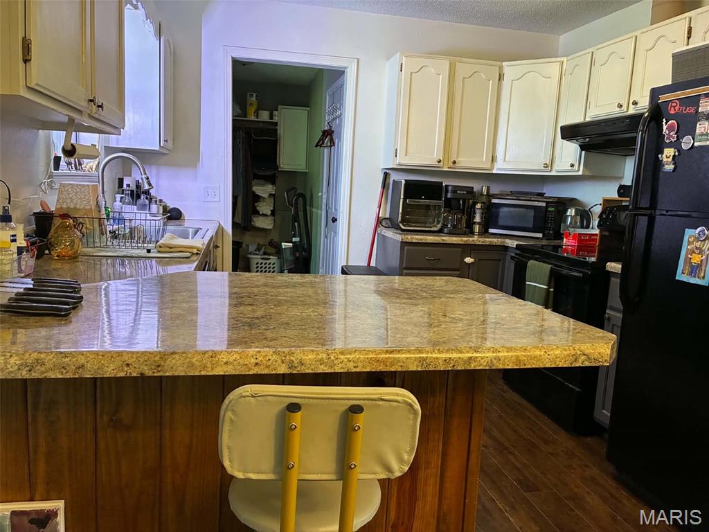 1000 Susan Street Dexter, MO 63841 - Photo 4 of 16