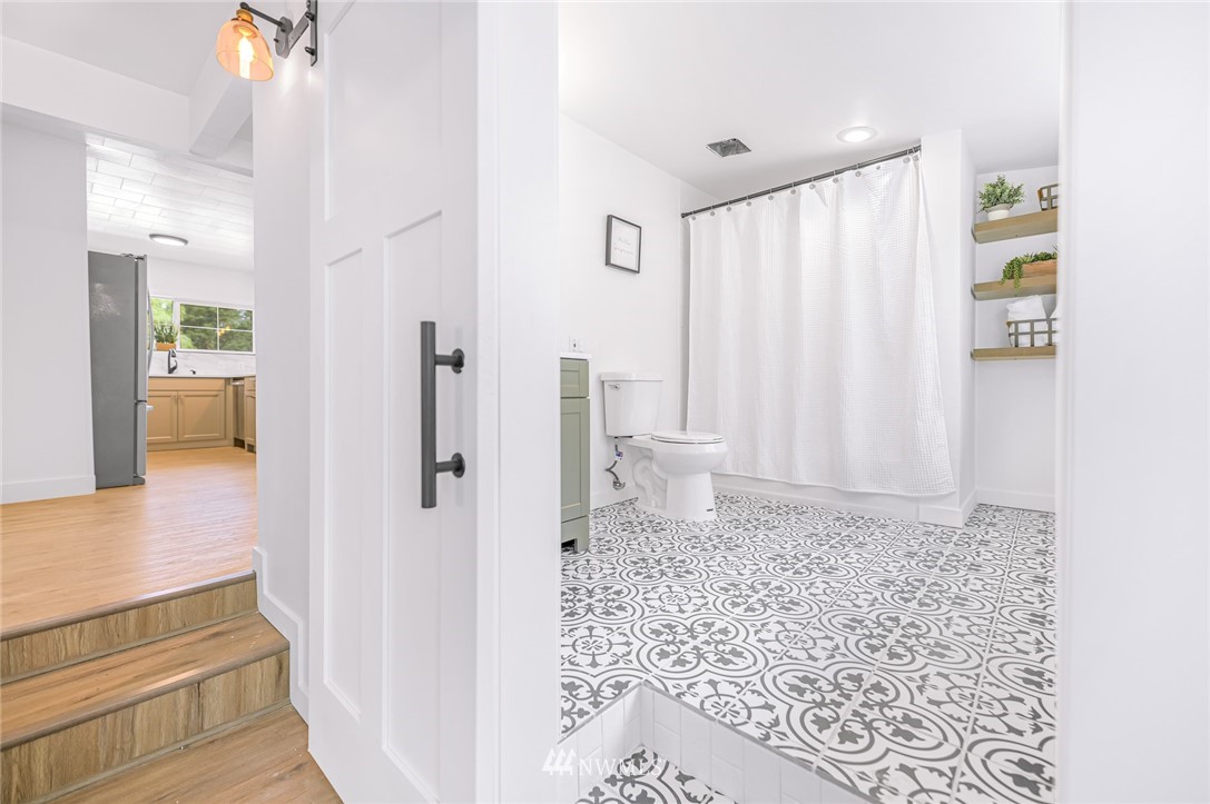 2737 McLeod Road Bellingham, WA 98225 - Photo 20 of 28 Gallery Image 20