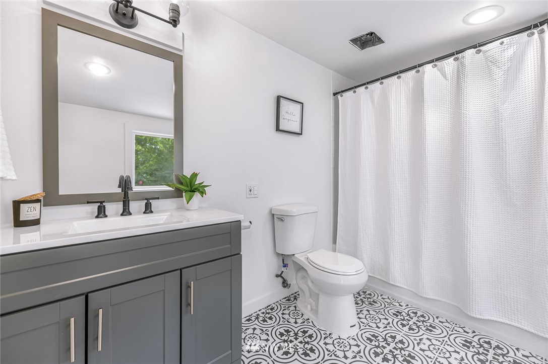 2737 McLeod Road Bellingham, WA 98225 - Photo 21 of 28 Gallery Image 21