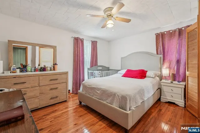 $529,900 | 670 Devon Street, Kearny, NJ 07032