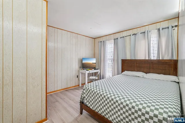 $529,900 | 670 Devon Street, Kearny, NJ 07032