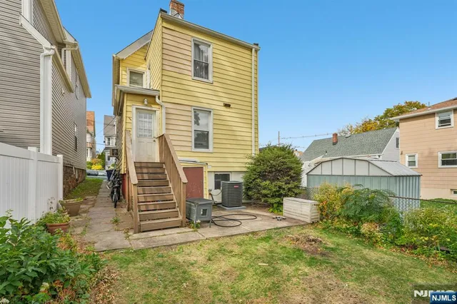 $529,900 | 670 Devon Street, Kearny, NJ 07032