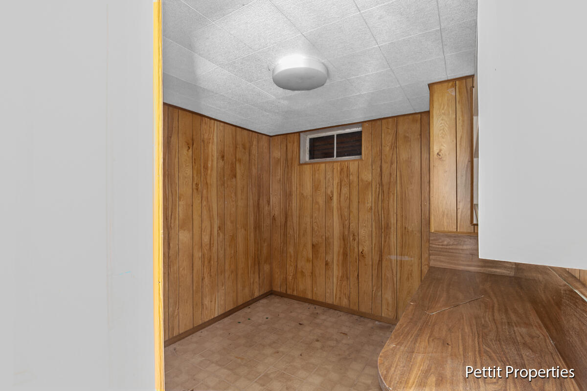 1833 Jefferson Road Otsego, MI 49078 - Photo 24 of 38 IMG_1023