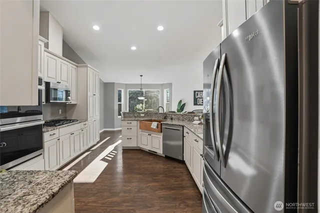 $950,000 | 3760 Franway Lane Southwest, Port Orchard, WA 98367