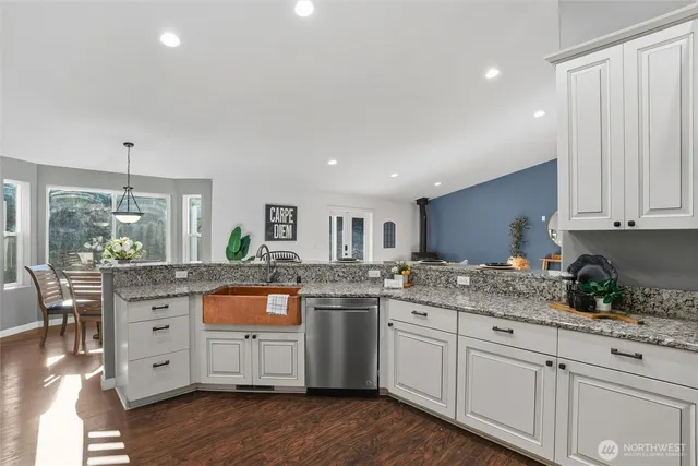 $950,000 | 3760 Franway Lane Southwest, Port Orchard, WA 98367