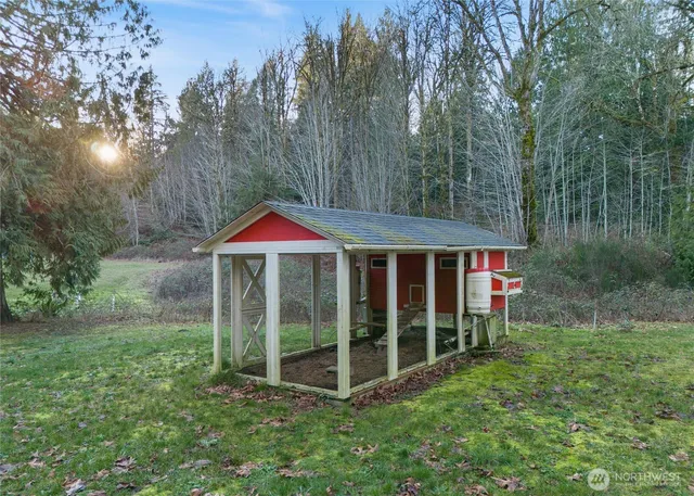 $950,000 | 3760 Franway Lane Southwest, Port Orchard, WA 98367