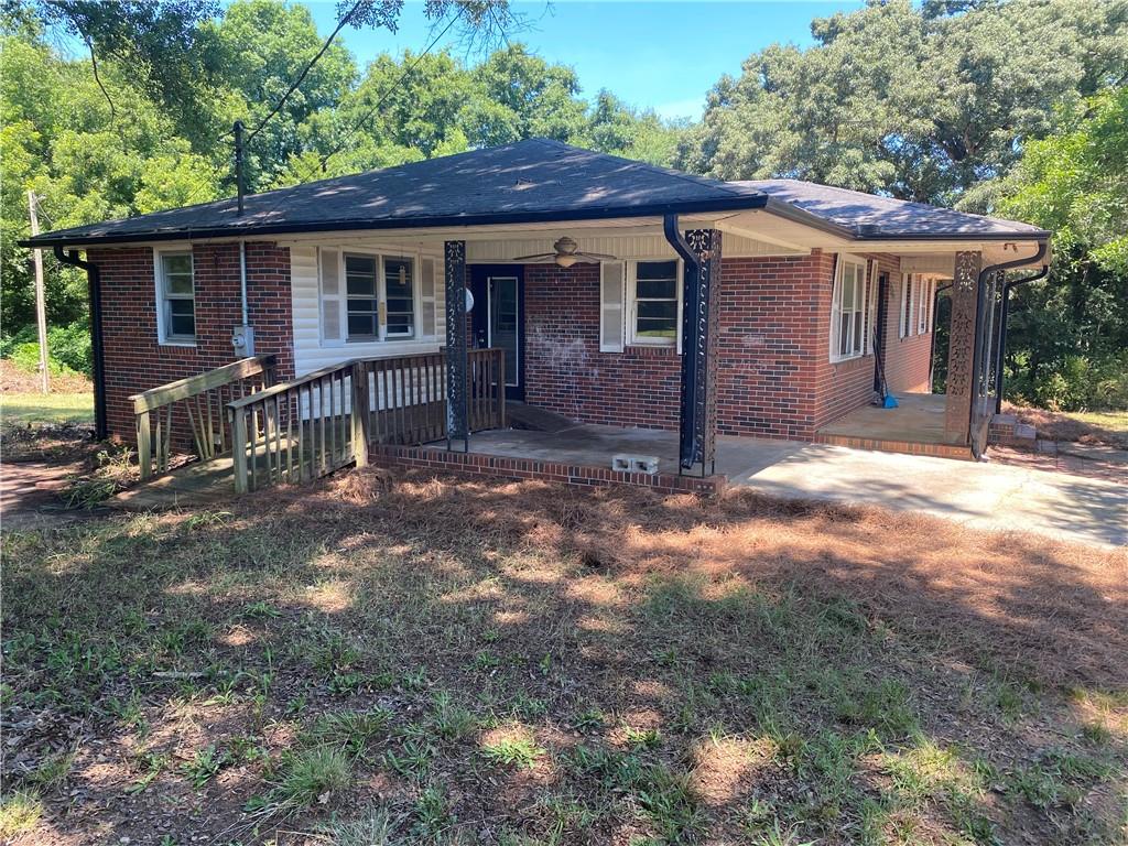 2281 Fork Creek Road Bowman, GA 30624 - Photo 3 of 55
