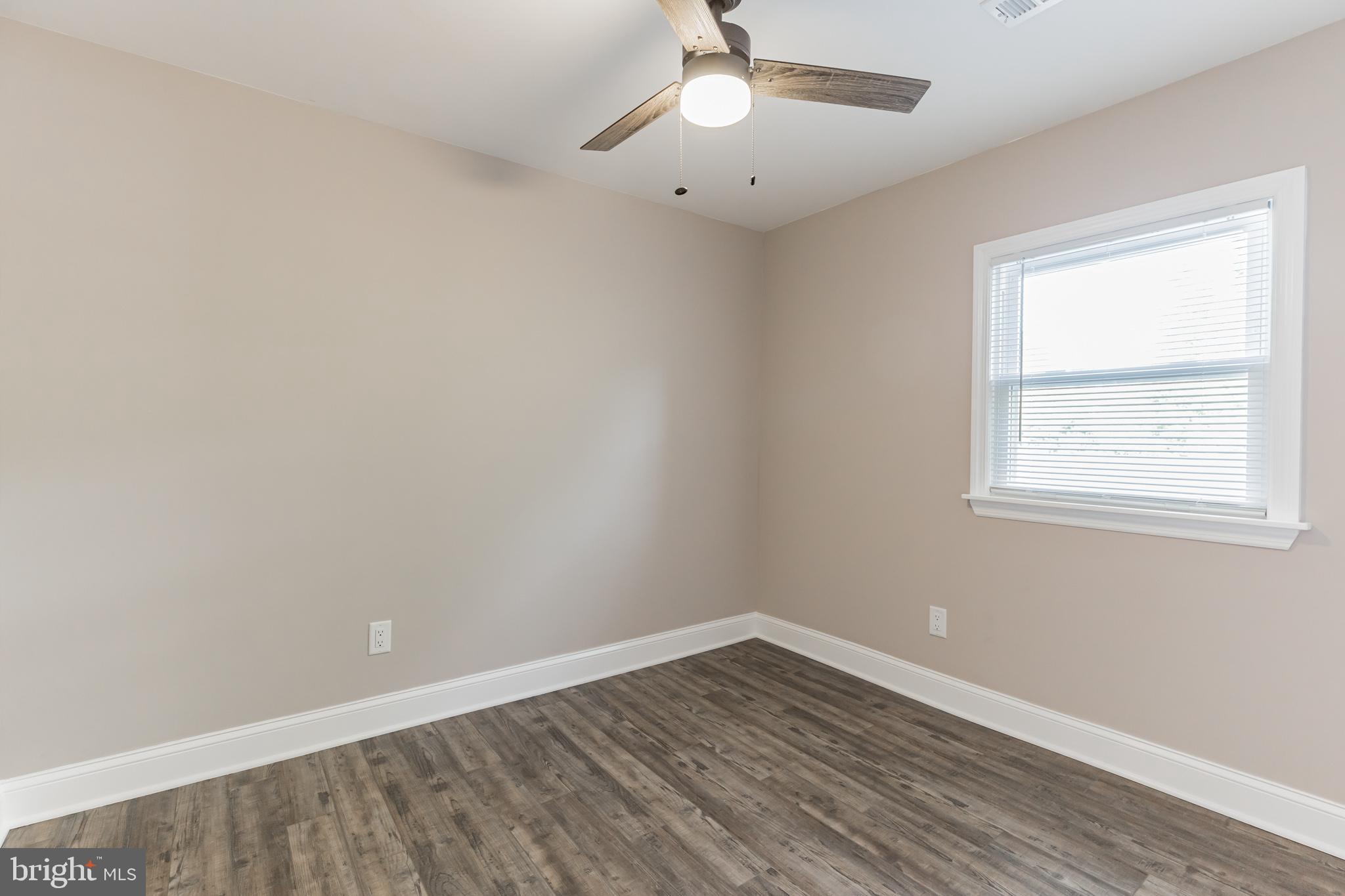 61 Mantua Road Mount Royal, NJ 08061 - Photo 34 of 45