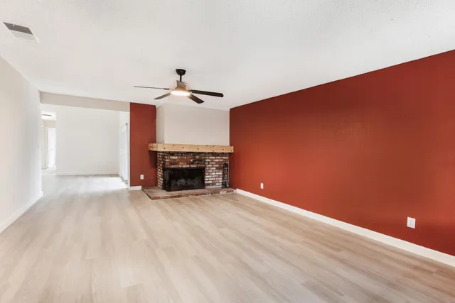 $425,000 | 8355 Deville Oaks Way, Citrus Heights, CA 95621