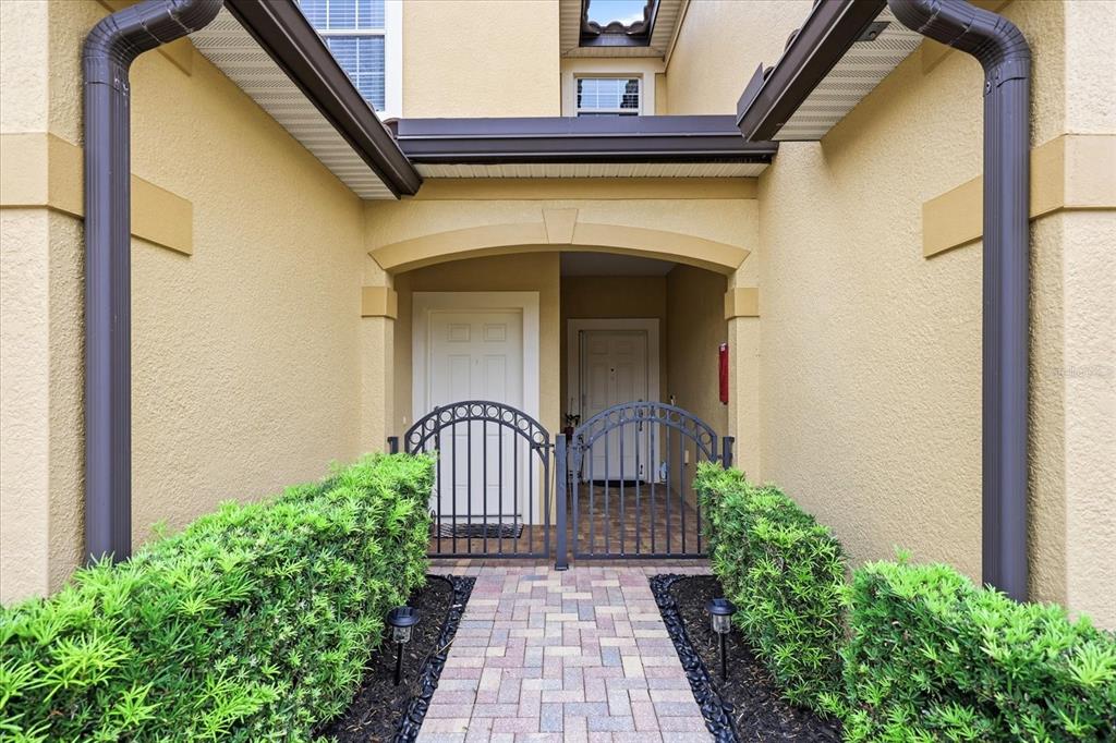 8137 Miramar Way Lakewood Ranch, FL 34202 - Photo 4 of 58