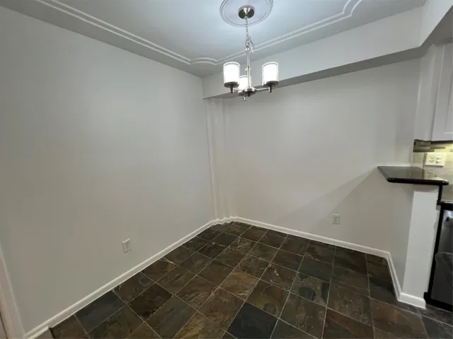 $1,595 | 855 Augusta Drive, Unit 60, Houston, TX 77057