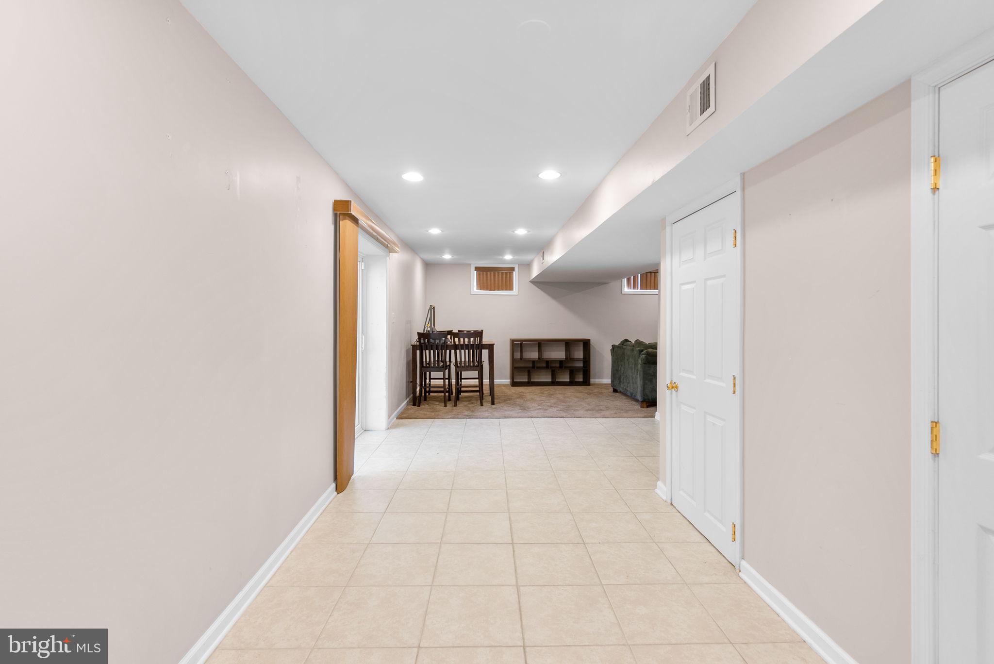 2914 Hatboro Place Upper Marlboro, MD 20772 - Photo 32 of 42 a view or kitchen with furniture and window