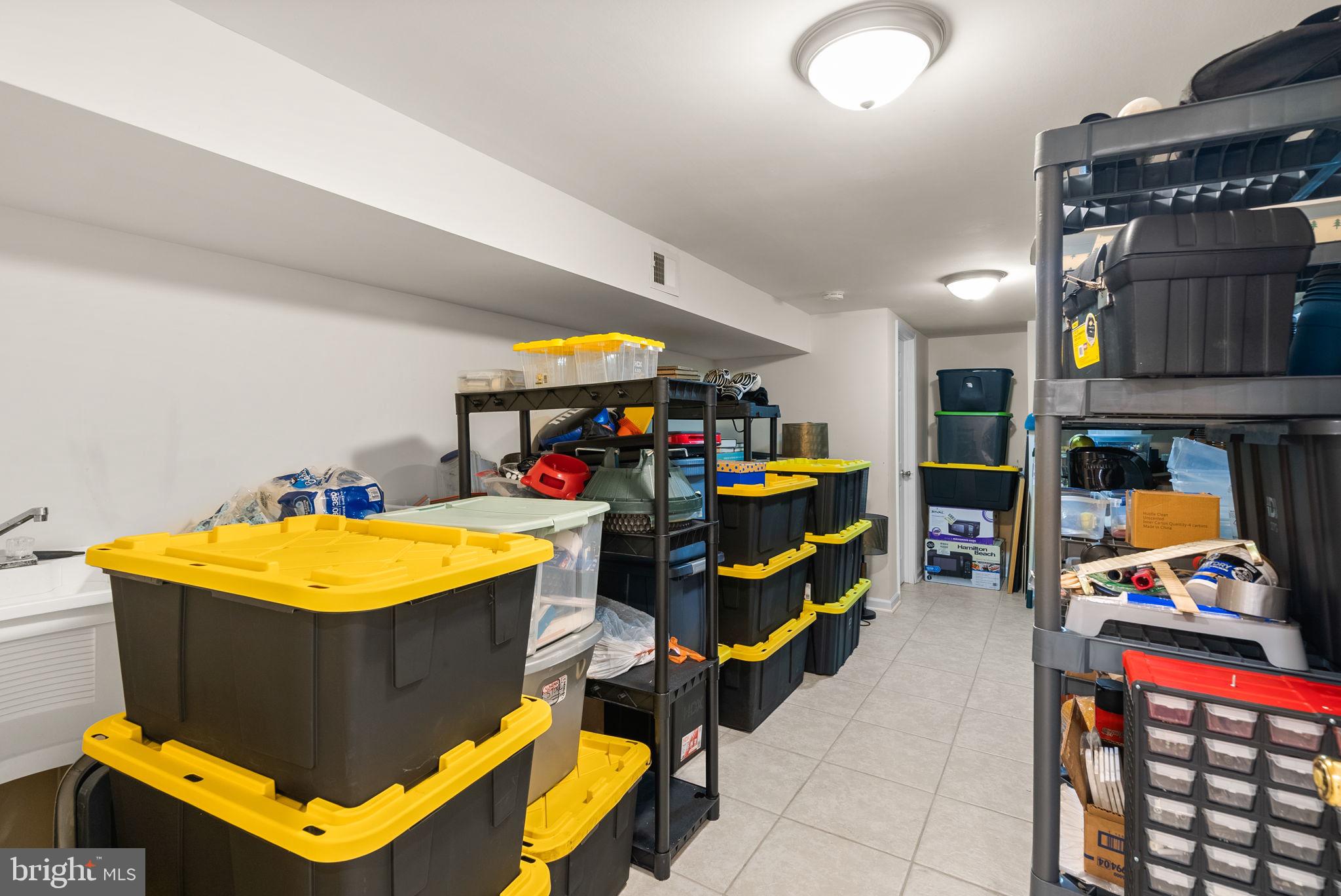 2914 Hatboro Place Upper Marlboro, MD 20772 - Photo 35 of 42 a room with furniture and a flat screen tv