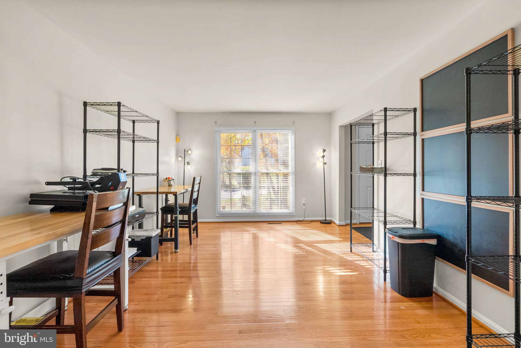 2914 Hatboro Place Upper Marlboro, MD 20772 - Photo 7 of 42 a view of a livingroom with furniture window and wooden floor