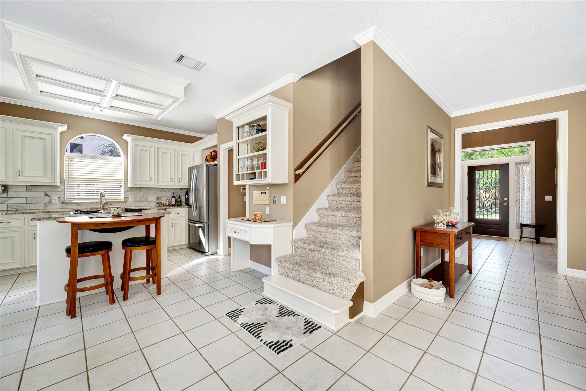 14934 Wilderness Cliff Court Houston, TX 77062 - Photo 19 of 50 a living room with furniture and a table
