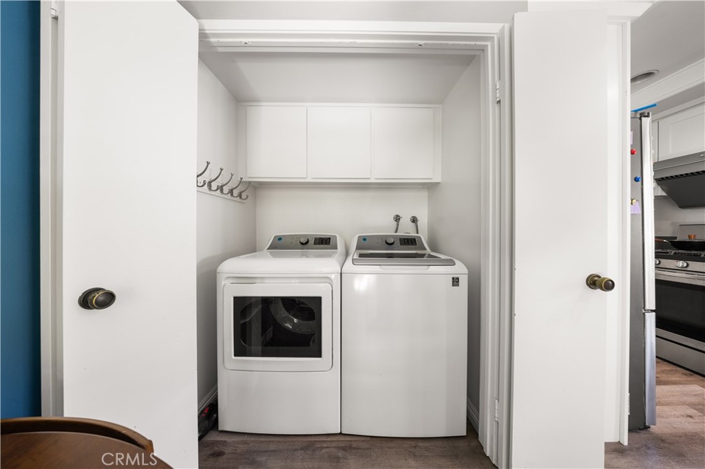 11 Palos, Unit 55 Irvine, CA 92612 - Photo 15 of 25 a utility room with dryer and washer