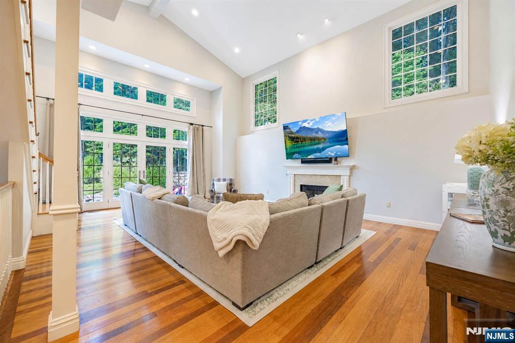 72 Hopper Farm Road Upper Saddle River, NJ 07458 - Photo 7 of 50 Gallery Image 7