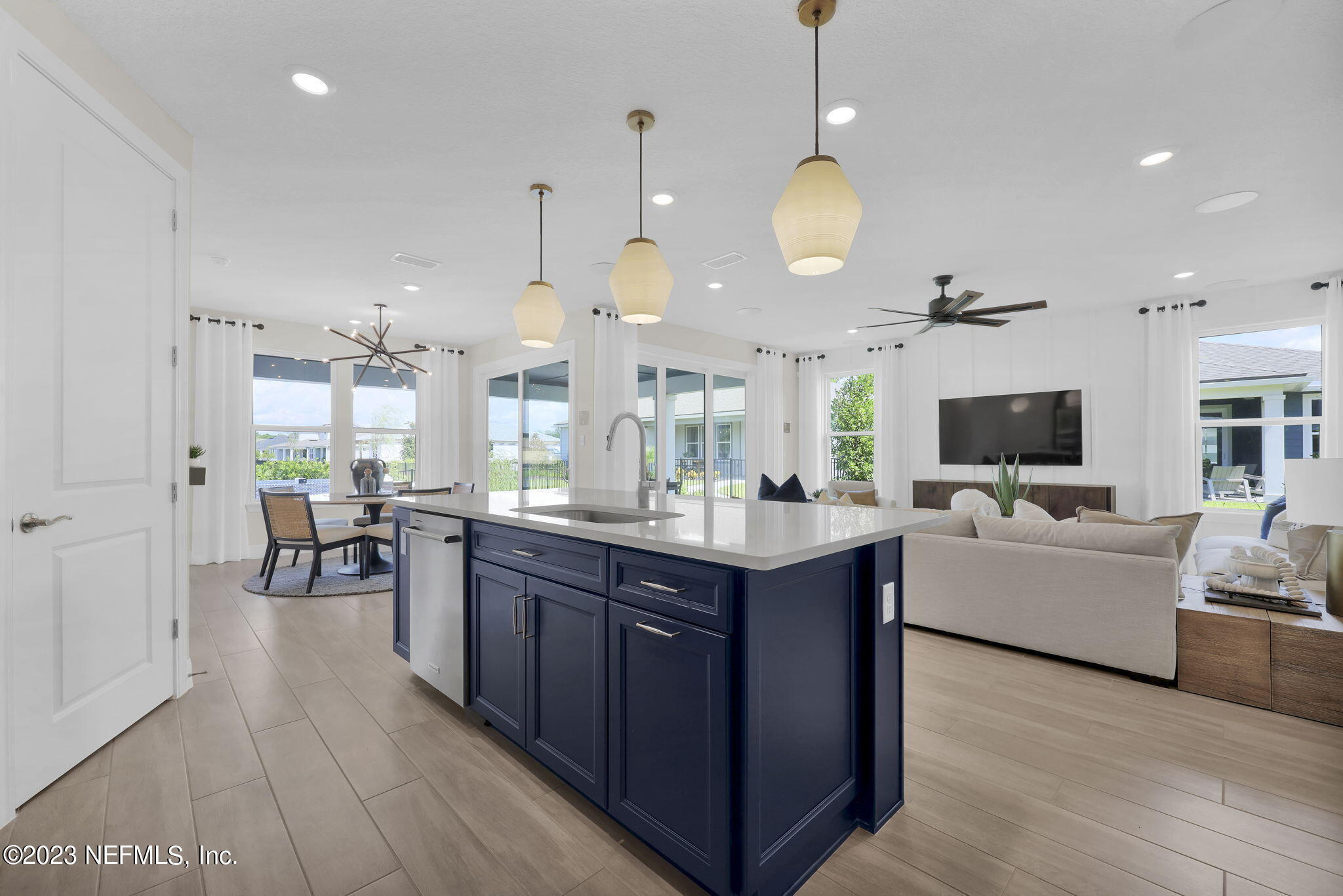 Mystique Kitchen Island