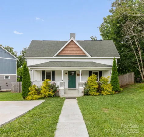 $425,000 | 761 North Main Street, Canton, NC 28716