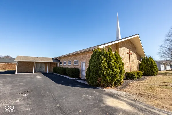 $380,010 | 420 East Pike Street, Kirklin, IN 46050