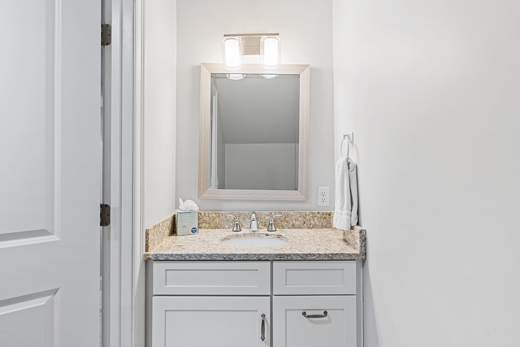 176 Main Street, Unit 3 Medway, MA 02053 - Photo 13 of 27