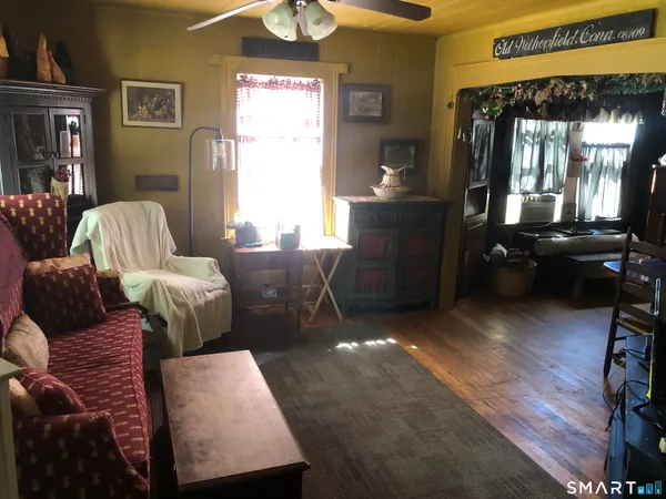 $2,000 | 317-319 Garden Street, Wethersfield, CT 06109