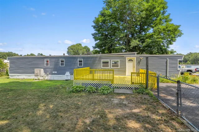 $99,000 | 717 Modena Country Club Trail, Gardiner, NY 12525