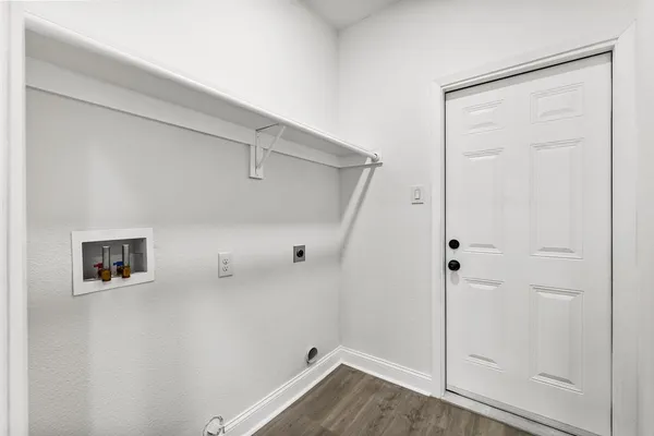 $1,915 | 3242 Wexford Drive, Garland, TX 75043
