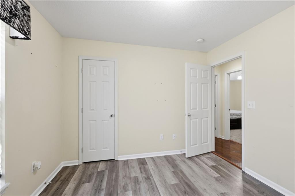 7902 Spring Valley Road Raytown, MO 64138 - Photo 12 of 24