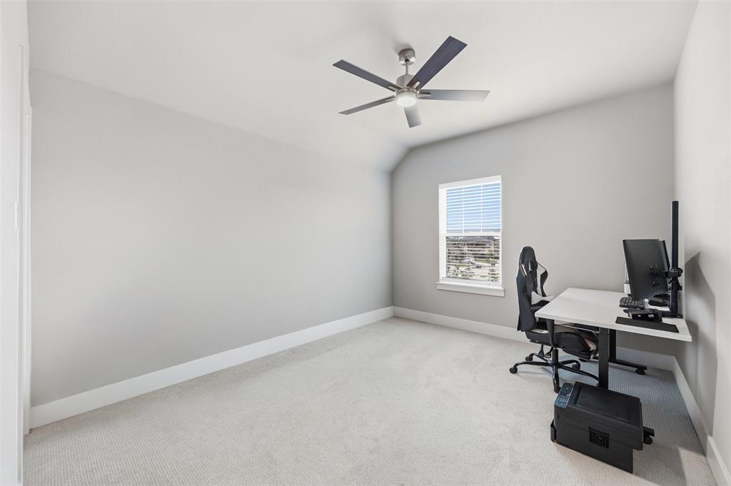 5805 Heatherwood Loop Sachse, TX 75048 - Photo 35 of 39 a workspace with a window