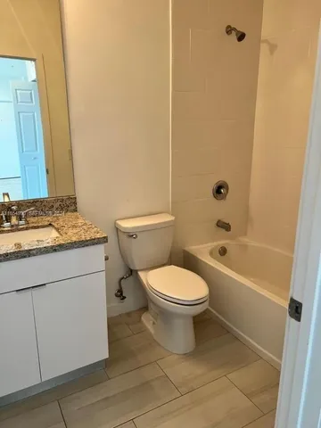 $1,850 | 630 West 18th Street, Unit 109, Hialeah, FL 33010