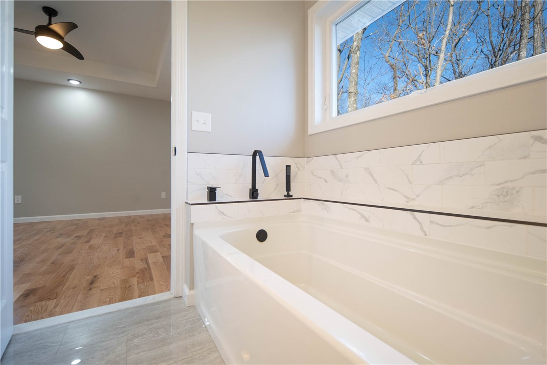 15 Pine Road Cumberland, RI 02864 - Photo 21 of 33