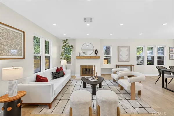 $1,349,000 | 650 East Marylind Avenue, Claremont, CA 91711