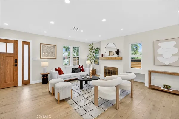 $1,349,000 | 650 East Marylind Avenue, Claremont, CA 91711