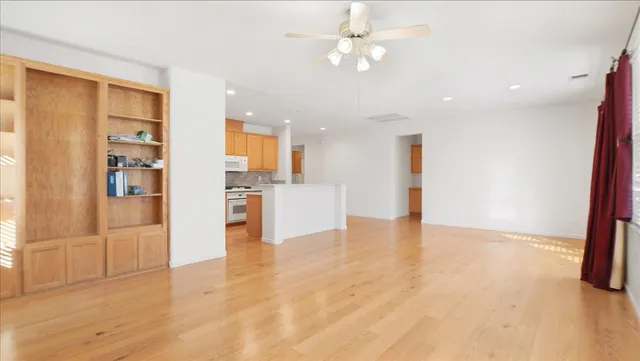 $725,000 | 1153 Fergusen Way, Folsom, CA 95630